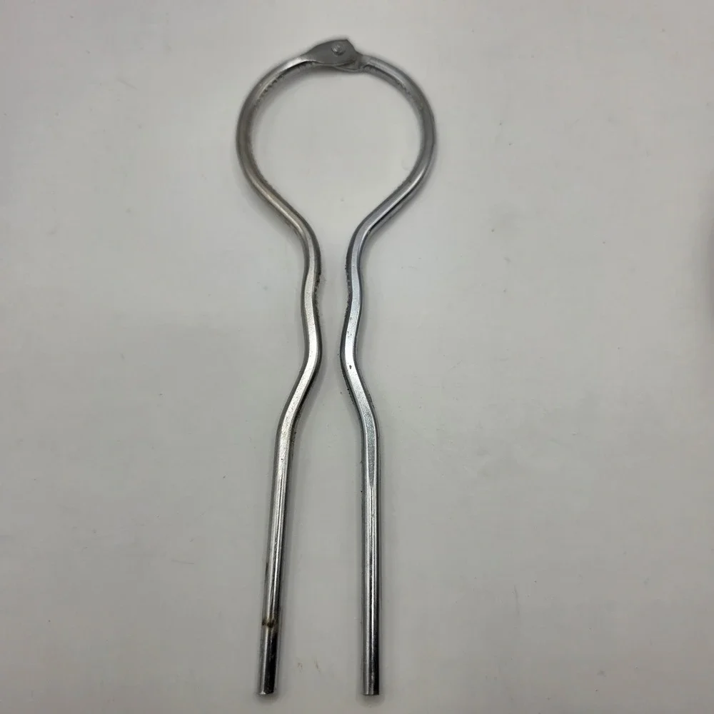 Vintage Chrome Metal Jar Opener Manual Scissor Style Serrated Grip Tool Silver